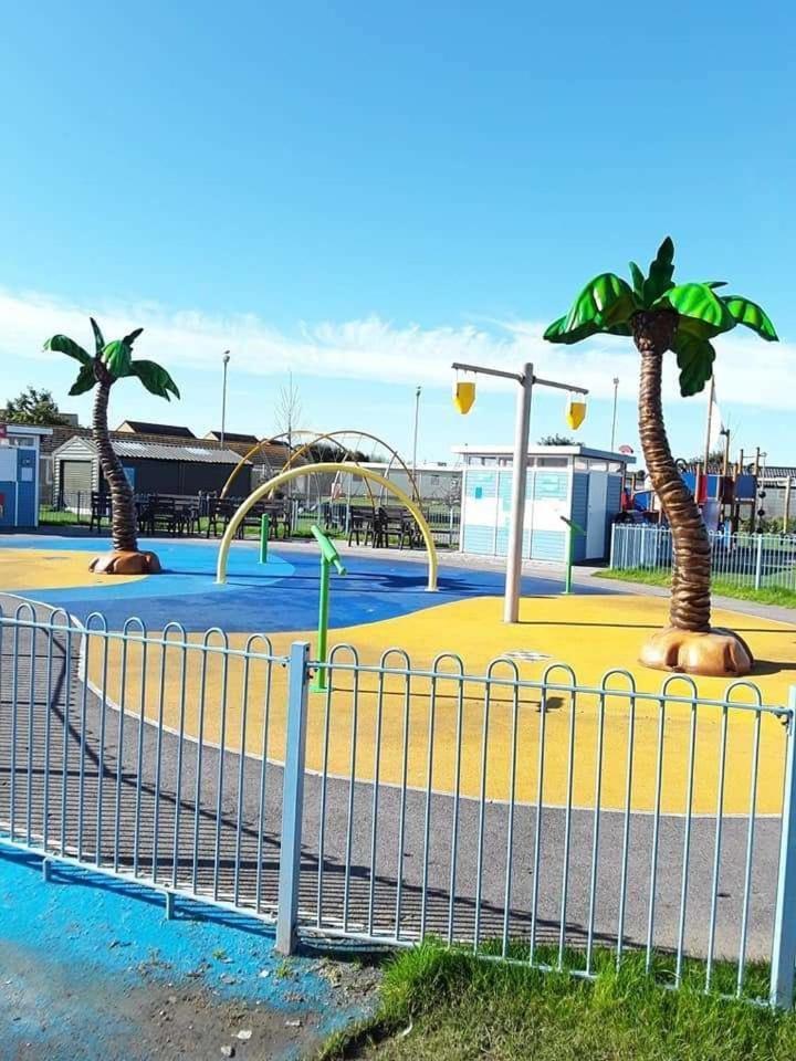 Mp113, Ship Ahoy - Camber Coast Holidays Ltd Exterior photo
